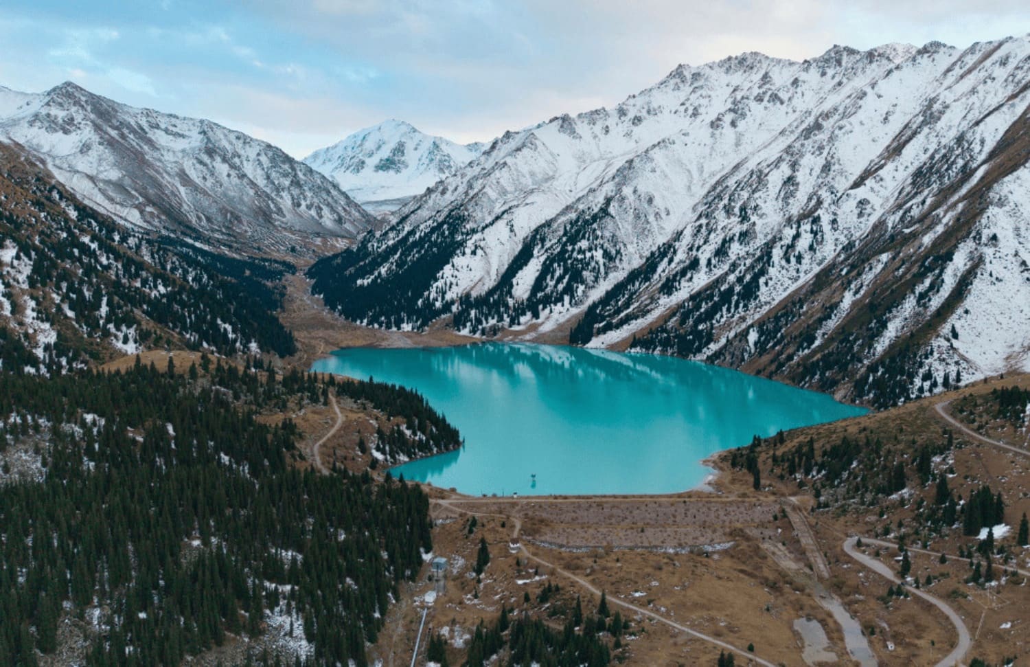 From Tashkent: Tian Shan Mountains and Charvak Lake Day Trip