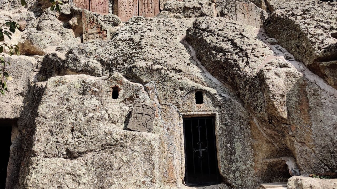 Best of Armenia Day Tour – Garni, Geghard, Sevan & Dilijan From Yerevan