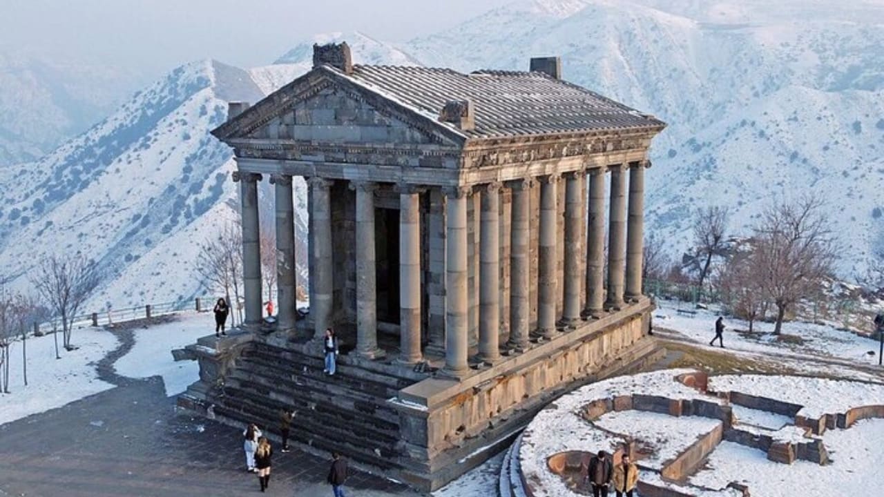Khor Virap, Garni, Geghard, Symphony & Charents Arch + Lavash