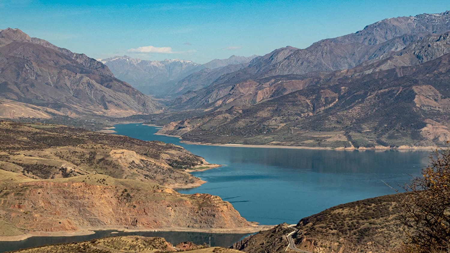 From Tashkent: Tian Shan Mountains and Charvak Lake Day Trip