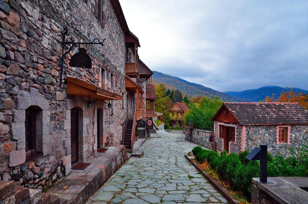 Best of Armenia Day Tour – Garni, Geghard, Sevan & Dilijan From Yerevan