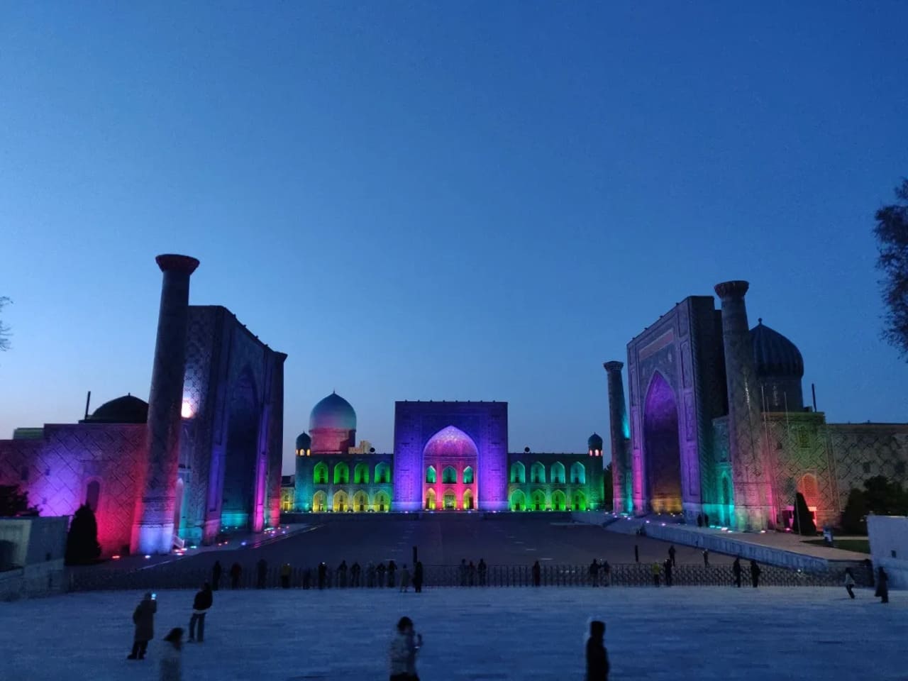 Samarkand Half Day Walking Tour Day / Night Options — photograph 2