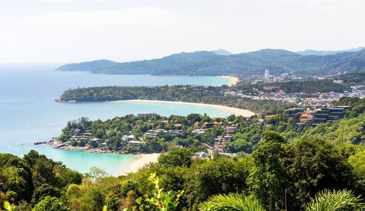 Phuket: Big Buddha, Wat Chalong, and Karon Viewpoint Tour — photograph 2