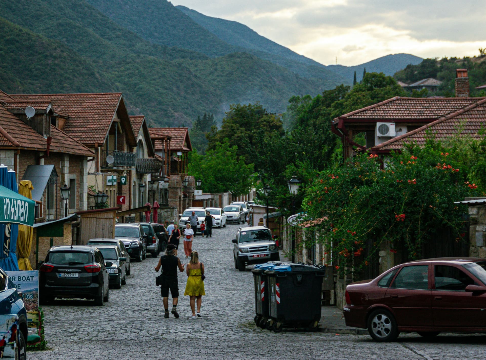 From Tbilisi: Mtskheta, Gori, Jvari, Uplistsikhe Day Tour — photograph 2