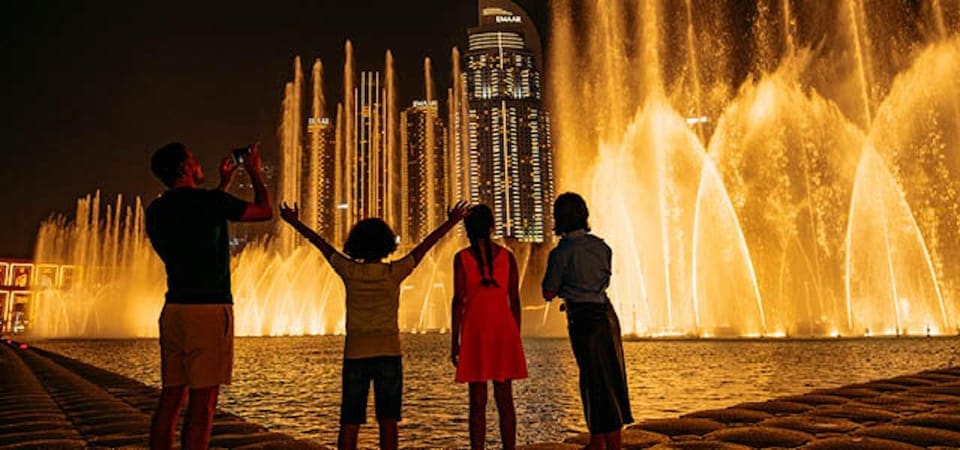 Dubai Fountain Boardwalk Entry Ticket — photograph 2