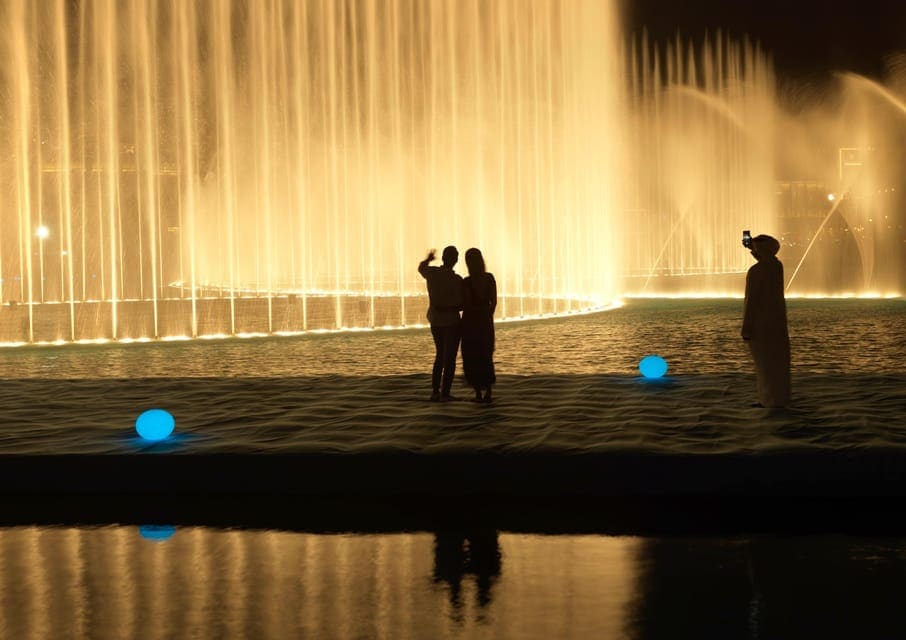 Dubai Fountain Boardwalk Entry Ticket — photograph 3