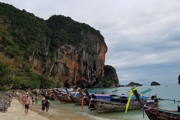 4 Island Snorkeling Tour on a LongTail Boat from Krabi — photograph 5