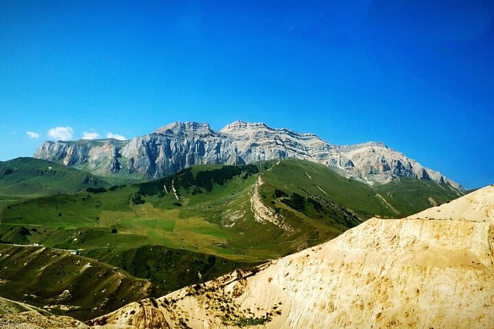 Guba, Candy Cane Mountains & Shahdag Resort & Laza Village