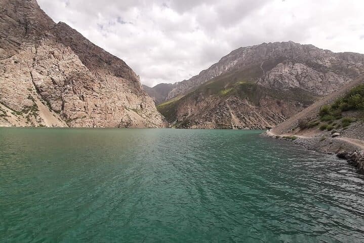Seven Beauties of Tajakistan Seven Lakes Day Trip From Samarkand — photograph 4