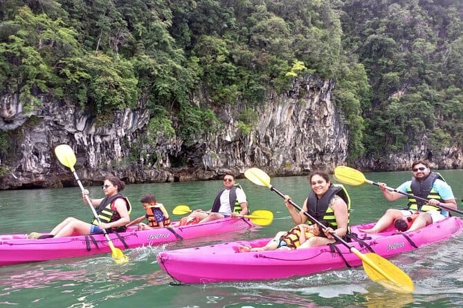 Krabi kayak at Ao Thalane — photograph 3