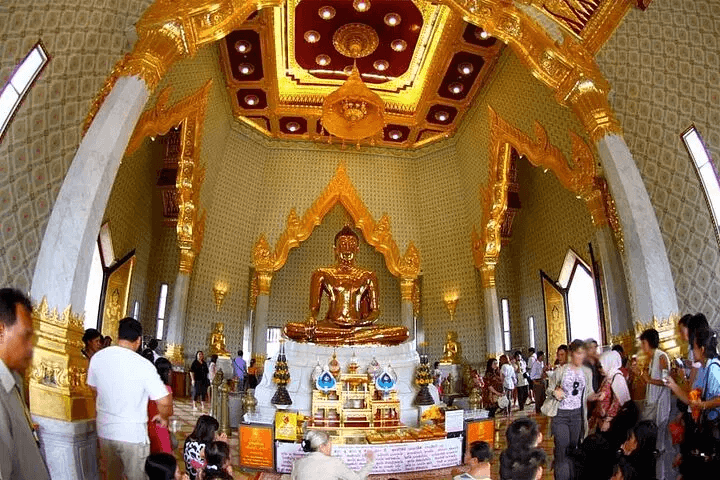 Bangkok's Famous Three Temple Wat Arun, Wat Pho, and Wat Traimit Private City and Cultural Tour — photograph 5