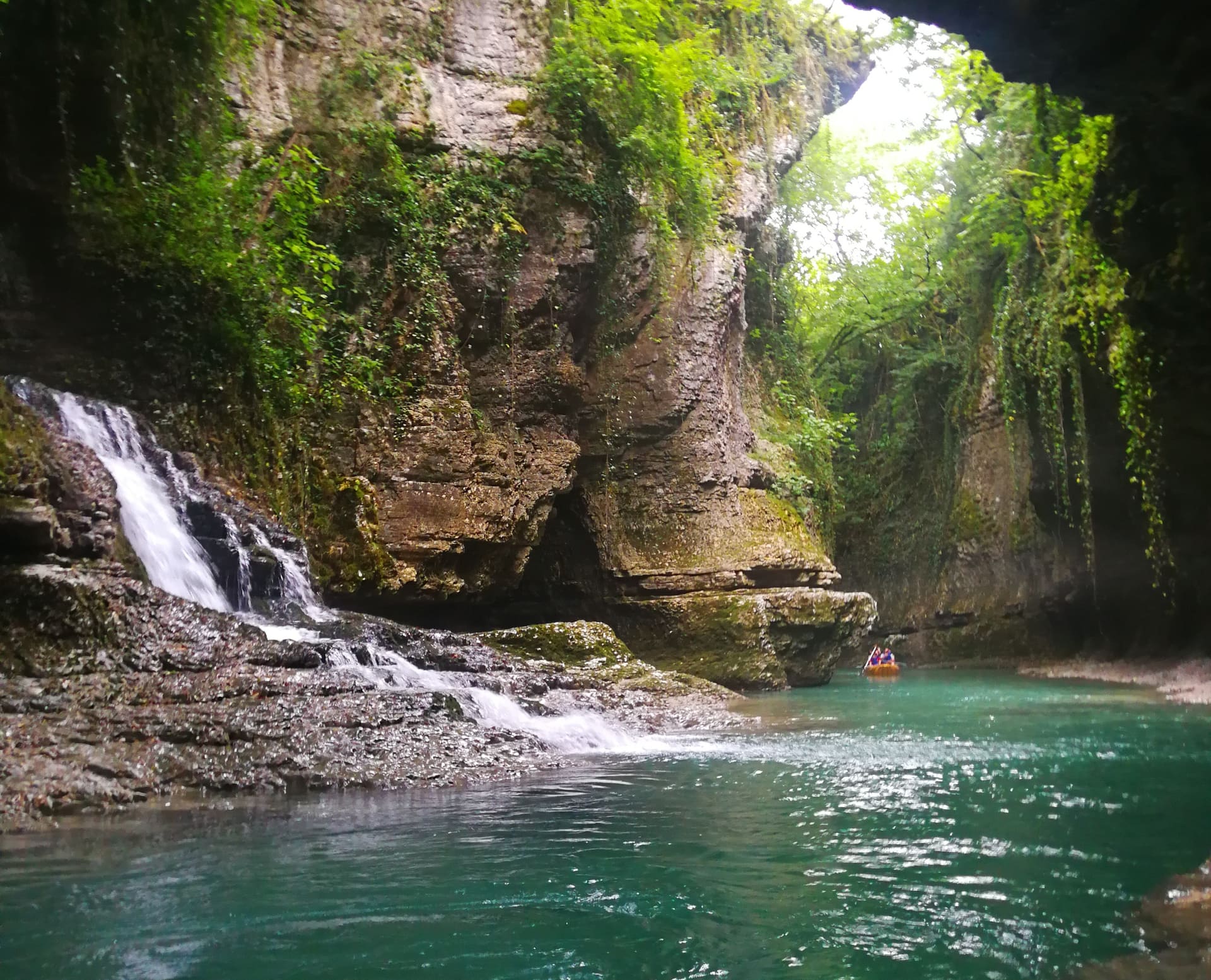 From Kutaisi: Martvili Canyon and Prometheus Caves Day Trip — photograph 2