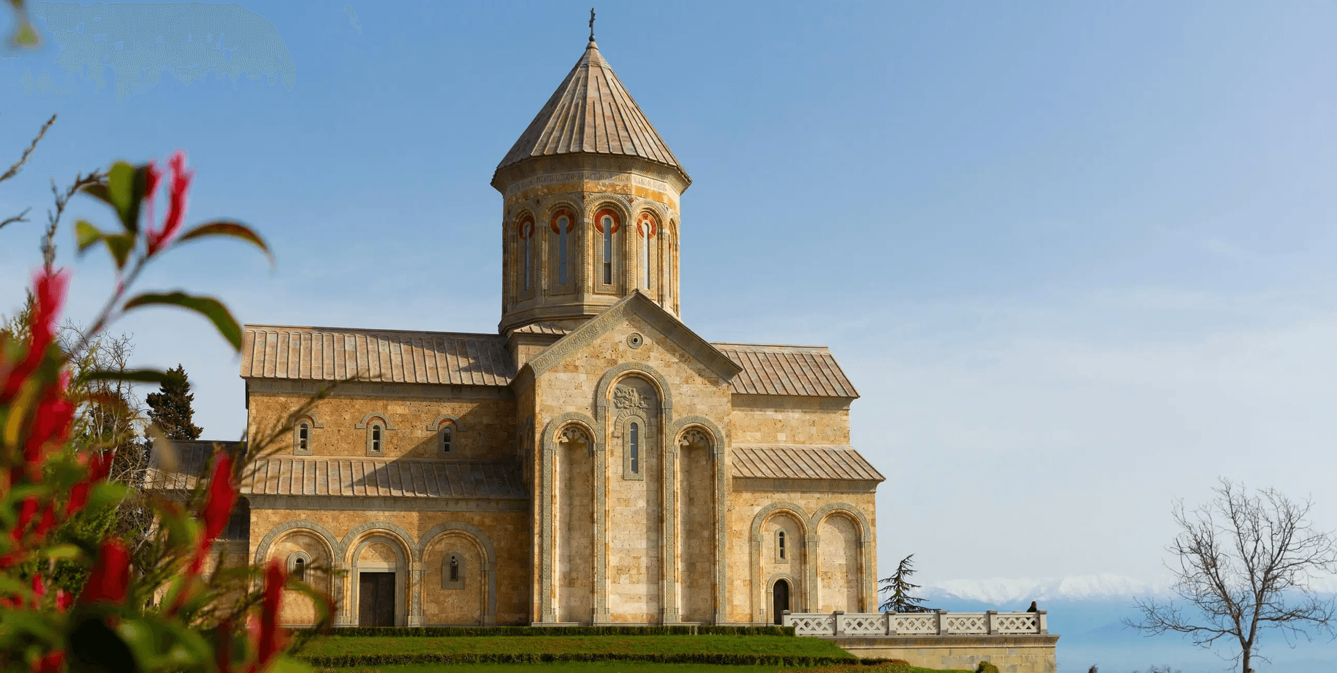 From Tbilisi: Kakheti, Sighnaghi, Bodbe Monastery Day Tour — photograph 3