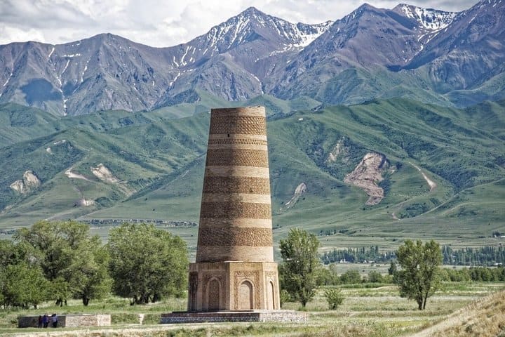 Burana Tower and Kok Moinok Canyon Day Trip from Bishkek — photograph 2