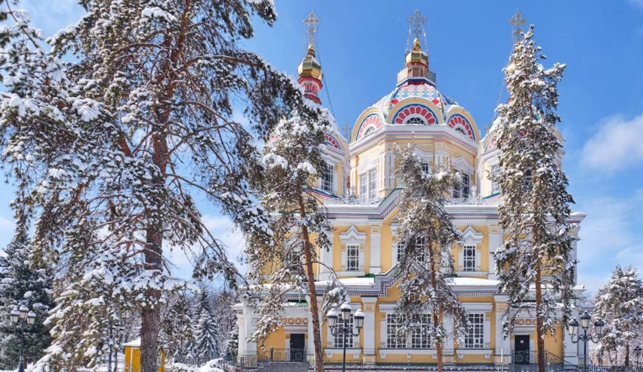 Full Day Guided Almaty City Tour — photograph 4