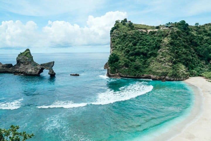 Nusa Penida Day Tour Kelingking Beach Lunch and Transfers — photograph 5