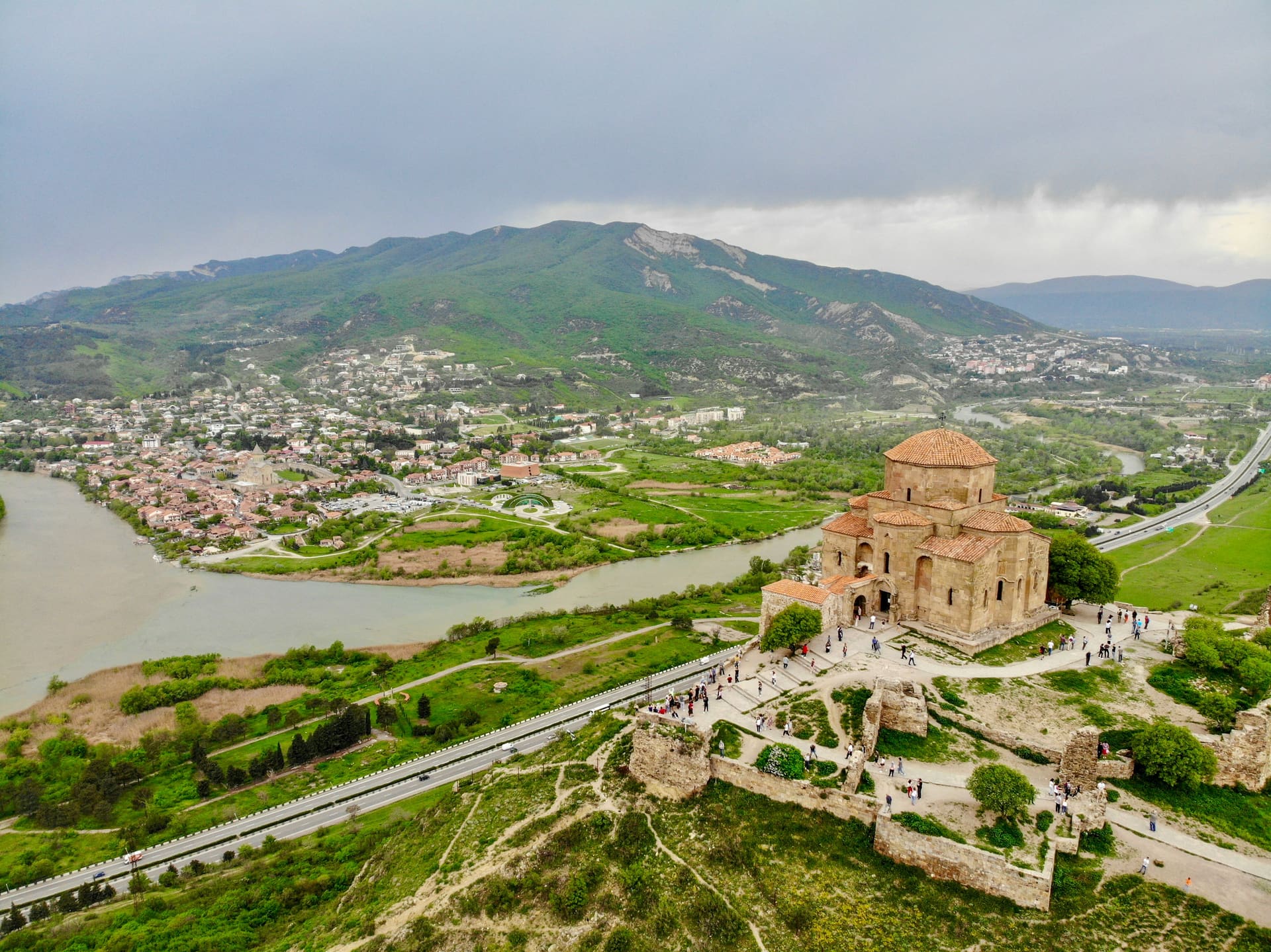 From Tbilisi: Mtskheta, Gori, Jvari, Uplistsikhe Day Tour — photograph 3