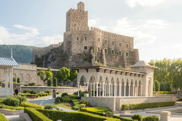 Borjomi Rabati and Vardzia Group Tour From Tbilisi