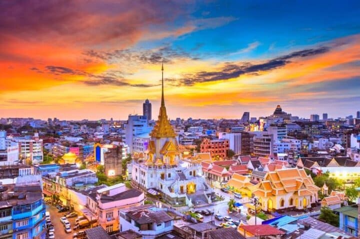 Bangkok City and Temple Tours with Gems Gallery