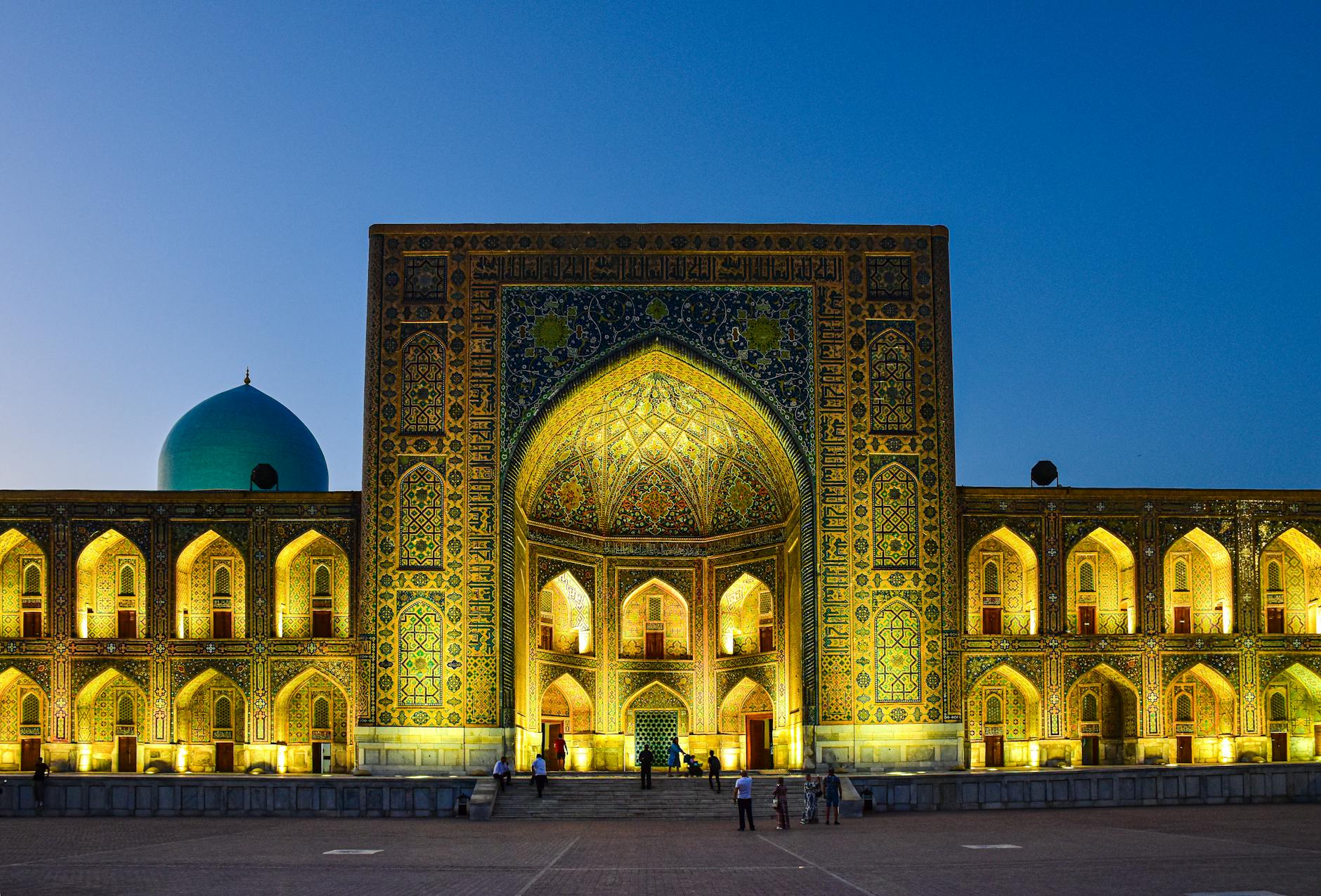 🇺🇿 Explore Uzbekistan: A Silk Road Gem Rich in History, Culture, and Color